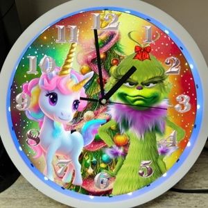 Grinch girl and her pet horse